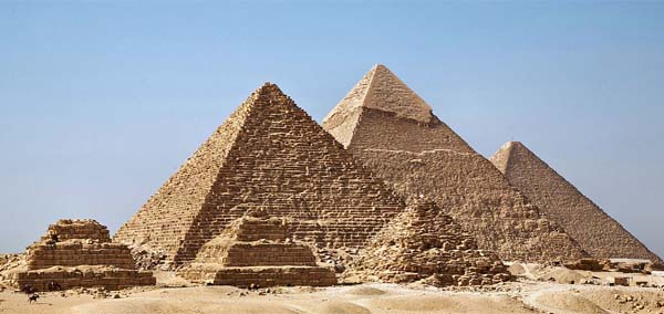 Cuanto mide la piramide de giza