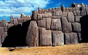 Construcciones ciclópeas en Peru