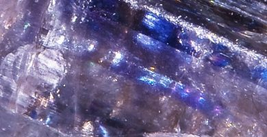 Mineral de piedra tanzanita azul